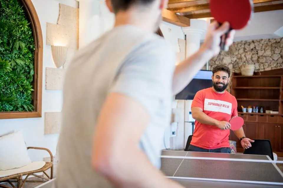 Table tennis break