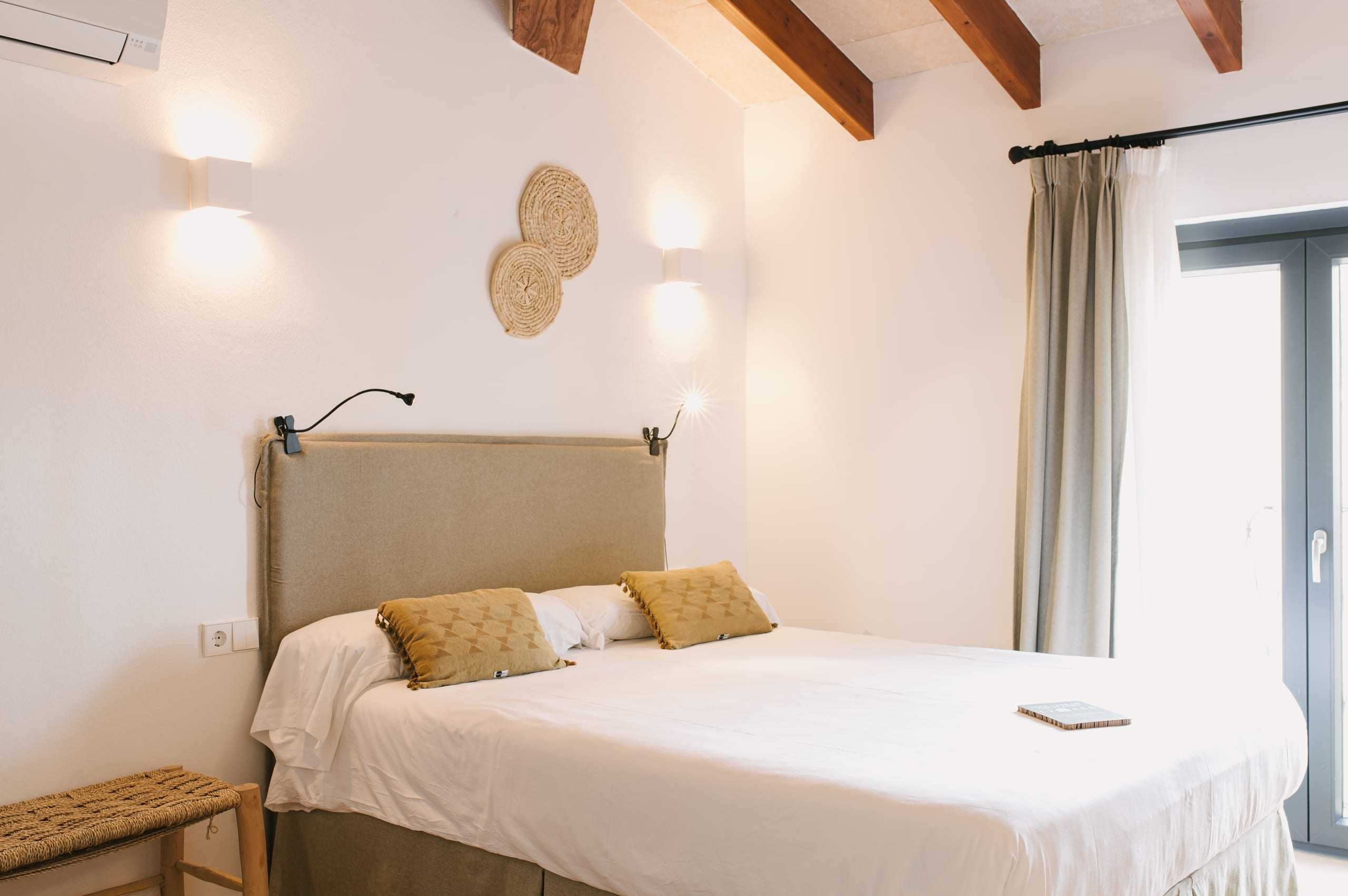 Standard room at Curolla, photo 4